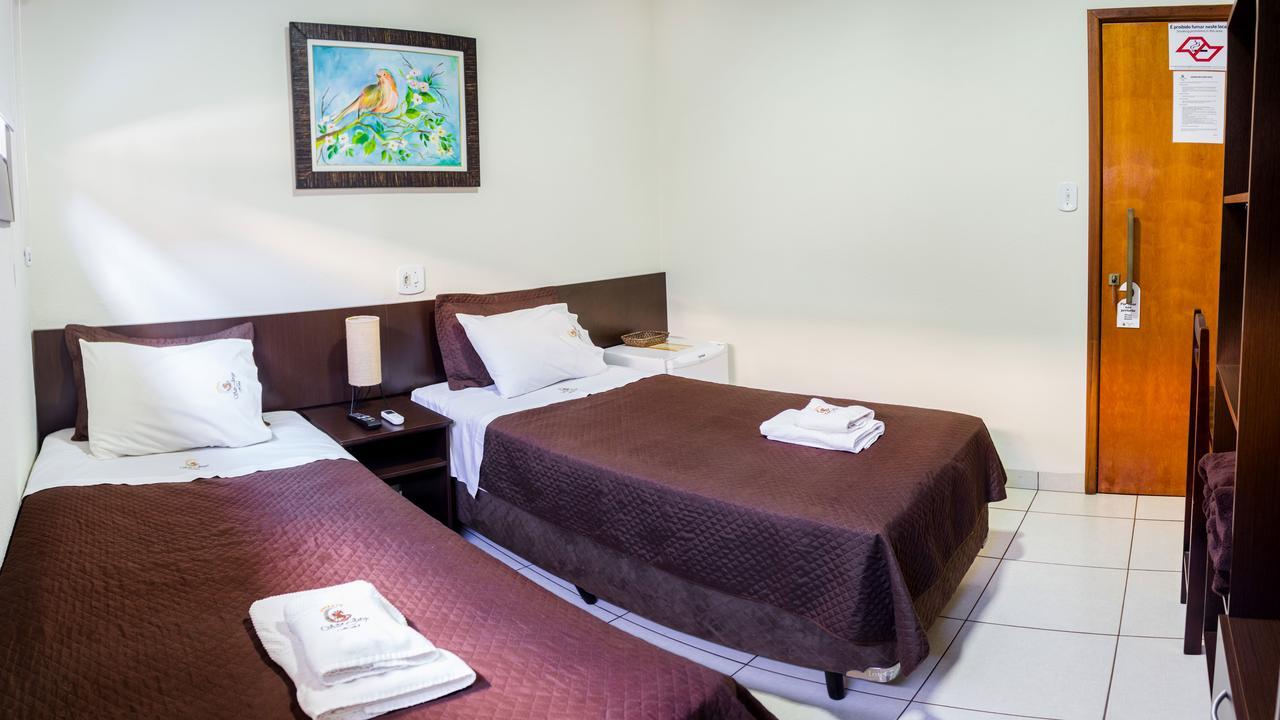 Sao Jorge Hotel São Joaquim da Barra Kültér fotó